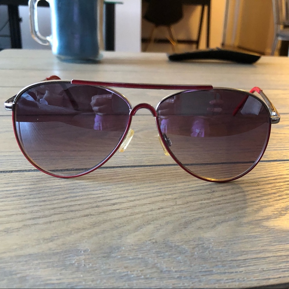 Steve Madden Aviator Sunglasses